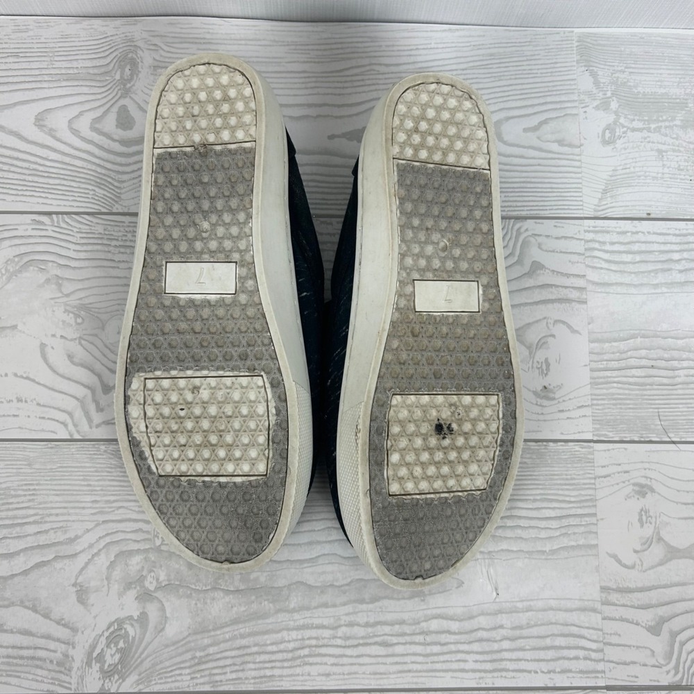 Pink Floyd Slip-On Shoes Size 7 Black Canvas Casual Sneakers Men's‎ or women's - Picture 4 of 9